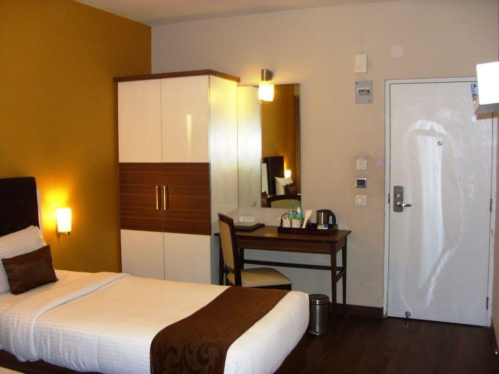 Mango Hotels, Samed Agra Agra (Uttar Pradesh) Exterior foto
